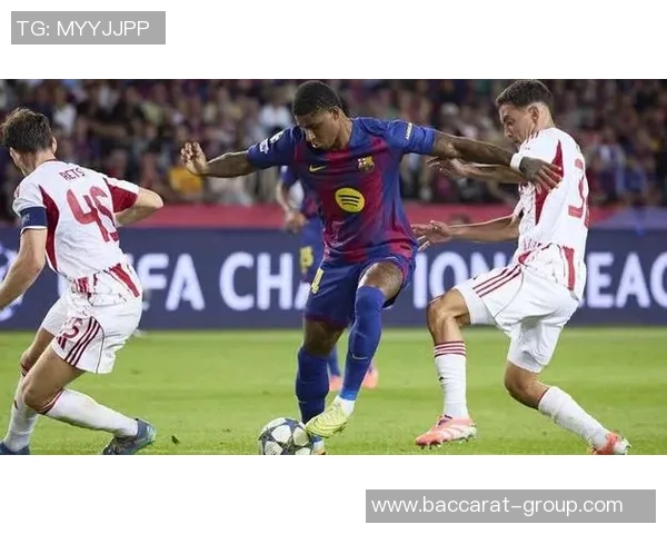 拉什福德重返球队训练场备战切尔西状态回暖信心满满 拉什福德重返球队训练场备战切尔西状态回暖信心满满