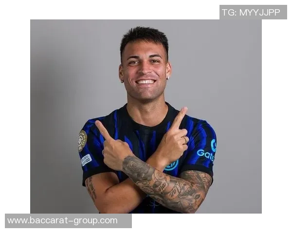 劳塔罗对齐沃换人决定不满摔水瓶表达愤怒情绪