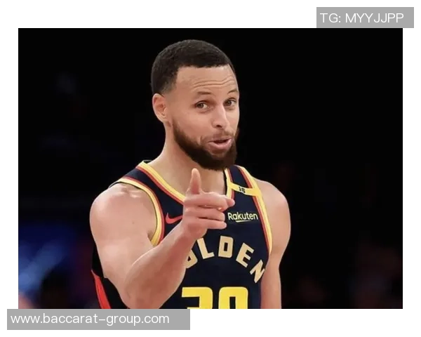 库里三分命中数达138次超越米切尔成赛季第一少打六场比赛展现实力 库里三分命中数达138次超越米切尔成赛季第一少打六场比赛展现实力