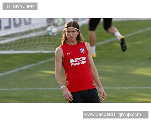 帕尔马官方推特发布铃木彩艳训练照热烈欢迎她重返赛场的精彩时刻